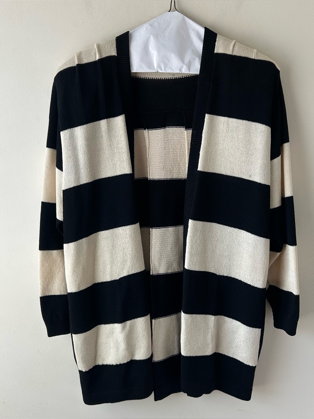 Vintage St. John for Neiman Marcus Long Cardigan Sweater Pleated Cream Black‎ 4